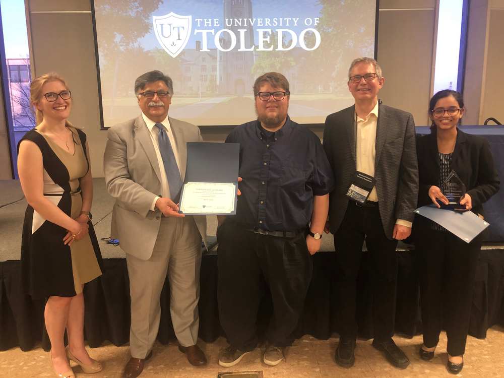 Two Awards for Our Students at the 10th Annual Midwest Graduate Research Symposium (MGRS)